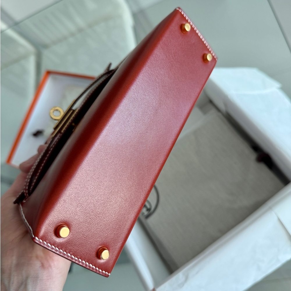 Hermes Red box Leather mini Kelly with Gold Hardware - Picture 6 of 14